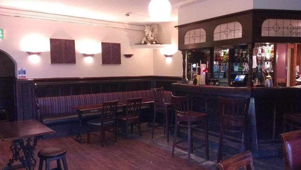 The Thistle Inn Cumnock Eksteriør billede